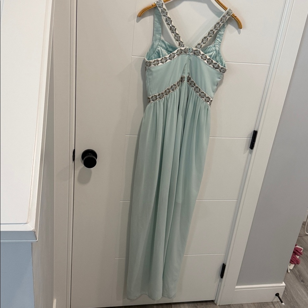 Minuet Petite Mint Green Satin Dress with Beaded Trim size small - Picture 7 of 9